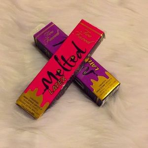 Too Faced Liquified High Shine Lipstick 💄